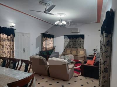 گوالیار کوآپریٹو ہاؤسنگ سوسائٹی سکیم 33,کراچی میں 6 کمروں کا 10 مرلہ مکان 4.6 کروڑ میں برائے فروخت۔