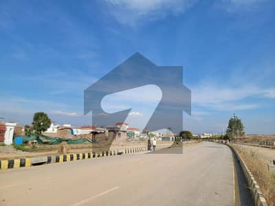 Gulberg Green B Block 4 Kanal Farm Houses Plot