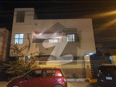 ڈی ایچ اے فیز 4 ڈی ایچ اے ڈیفینس,کراچی میں 4 کمروں کا 12 مرلہ مکان 7.5 کروڑ میں برائے فروخت۔