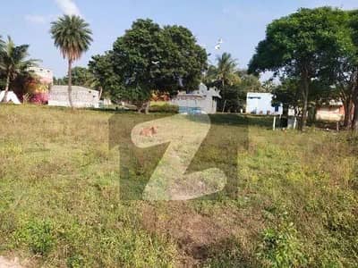 10 Marla Residential Plot For Sale Overseas-3 Main Boulevard Prime Location