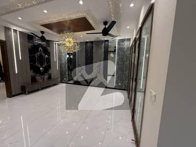 10 Marla Brand New House Available For Sale