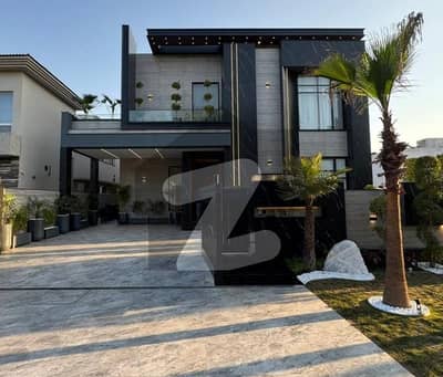 Luxury Top City 10 Marla House For Sale