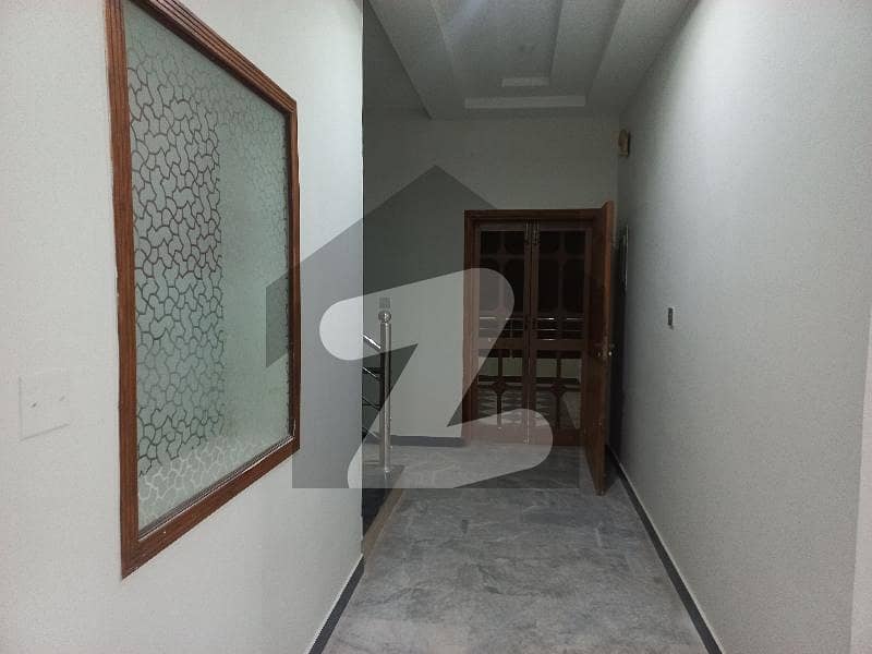 گلستان کالونی راولپنڈی میں 6 کمروں کا 12 مرلہ مکان 1.2 لاکھ میں کرایہ پر دستیاب ہے۔ گلستان کالونی راولپنڈی میں 6 کمروں کا 12 مرلہ مکان 1.2 لاکھ میں کرایہ پر دستیاب ہے۔