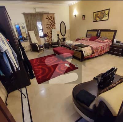 سادی ٹاؤن - بلاک 5 سعدی ٹاؤن,سکیم 33,کراچی میں 6 کمروں کا 10 مرلہ مکان 3.25 کروڑ میں برائے فروخت۔