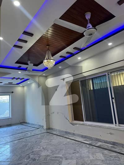 10 Marla Brand New Ground Portion Luxury Modern Designer Stylish House Very Prime Location