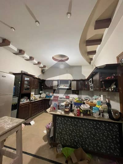 نارتھ ناظم آباد ۔ بلاک این نارتھ ناظم آباد,کراچی میں 3 کمروں کا 10 مرلہ زیریں پورشن 95.0 ہزار میں کرایہ پر دستیاب ہے۔