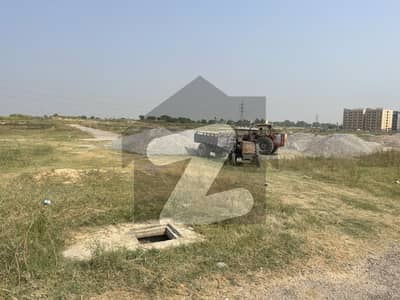 آئی۔12/3 آئی ۔ 12,اسلام آباد میں 5 مرلہ رہائشی پلاٹ 1.25 کروڑ میں برائے فروخت۔