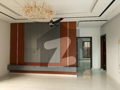 آئی ای پی انجنیئرز ٹاؤن ۔ سیکٹر اے آئی ای پی انجینئرز ٹاؤن,لاہور میں 3 کمروں کا 1 کنال زیریں پورشن 95.0 ہزار میں کرایہ پر دستیاب ہے۔