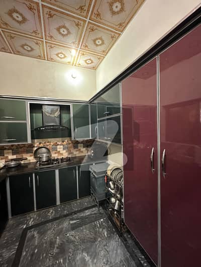 فواد ولاز اوکاڑہ میں 4 کمروں کا 5 مرلہ مکان 1.4 کروڑ میں برائے فروخت۔