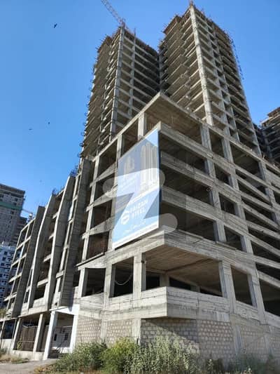 کلفٹن ۔ بلاک 2 کلفٹن,کراچی میں 3 کمروں کا 9 مرلہ فلیٹ 5.75 کروڑ میں برائے فروخت۔