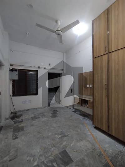 I16/3 3rd Floor Apartment Front Block Entrance For Bank Loan Cash