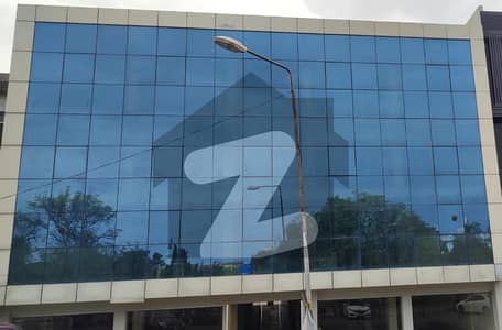 جی ۔ 8 مرکز جی ۔ 8,اسلام آباد میں 4 کنال عمارت 30.0 لاکھ میں کرایہ پر دستیاب ہے۔