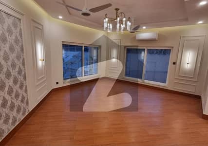 Newly Renovated 8 Bedroom Bungalow For Rent