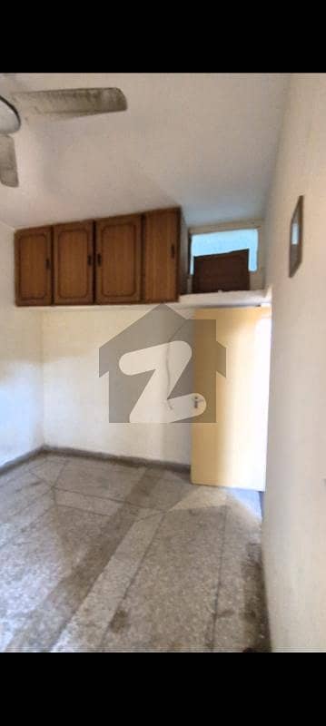 Upper Portion For Rent G11