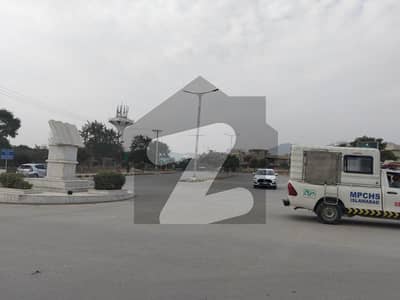 Corner 7 Marla Solid Plot for sale Block G B-17 ISLAMABAD
