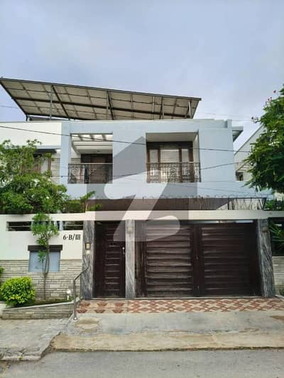 ڈی ایچ اے فیز 4 ڈی ایچ اے ڈیفینس,کراچی میں 6 کمروں کا 1 کنال مکان 16.5 کروڑ میں برائے فروخت۔