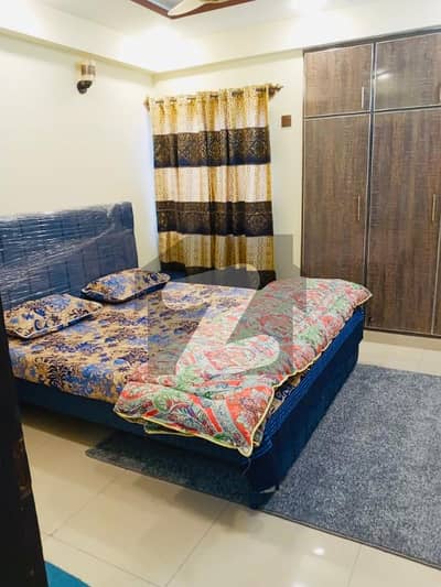 ڈائمنڈ مال اینڈ ریزیڈنسی گلبرگ گرینز,گلبرگ,اسلام آباد میں 2 کمروں کا 4 مرلہ فلیٹ 1.0 لاکھ میں کرایہ پر دستیاب ہے۔