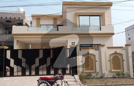 Corner House Of 11 Marla Available In Wapda Town Phase 1