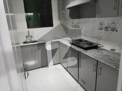 i. 8.1 Renovated family flat for sale