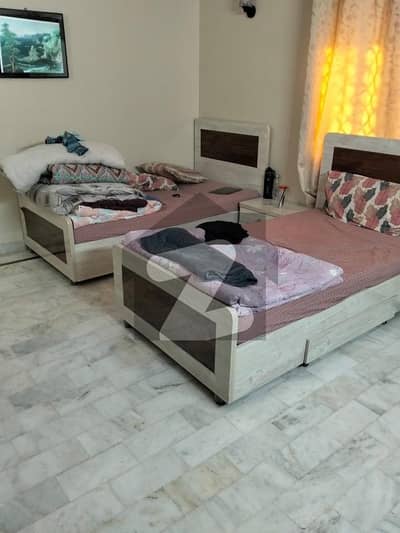 Reserve A Centrally Located Flat In Clifton - Block 5