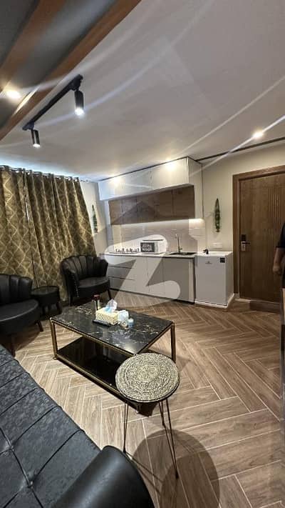 کولڈانہ روڈ مری میں 1 کمرے کا 3 مرلہ فلیٹ 1.4 کروڑ میں برائے فروخت۔