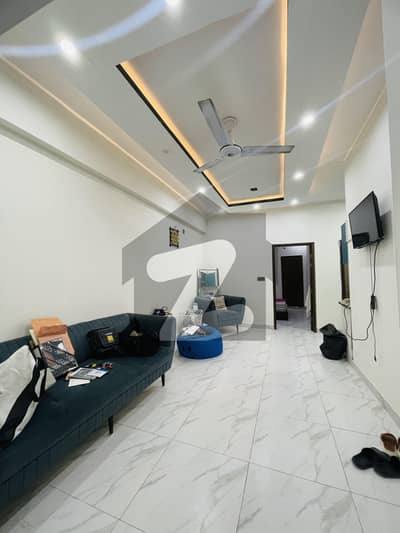 ڈی ایچ اے فیز 6 ڈی ایچ اے ڈیفینس,کراچی میں 2 کمروں کا 4 مرلہ فلیٹ 2.1 کروڑ میں برائے فروخت۔