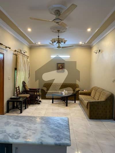 گلشنِ اقبال - بلاک 19 گلشنِ اقبال,گلشنِ اقبال ٹاؤن,کراچی میں 5 کمروں کا 6 مرلہ مکان 4.75 کروڑ میں برائے فروخت۔