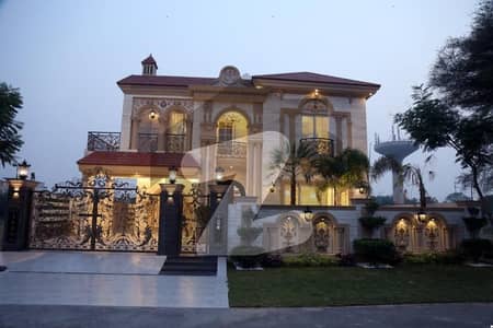 20 MARLA ELEGANT AND FULLY MAINTAINED SUPER HOT LOCATED BUNGALOW IS AVAILABLE IN THE BEST BLOCK OF DHA LAHORE.