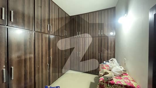 وڈبیری ہومز II میاں ذولفقار علی شاہد روڈ,فیصل آباد میں 3 کمروں کا 10 مرلہ مکان 3.2 کروڑ میں برائے فروخت۔