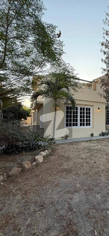 ڈی ایچ اے فیز 2 ڈی ایچ اے ڈیفینس,کراچی میں 3 کمروں کا 2 کنال مکان 23.0 کروڑ میں برائے فروخت۔