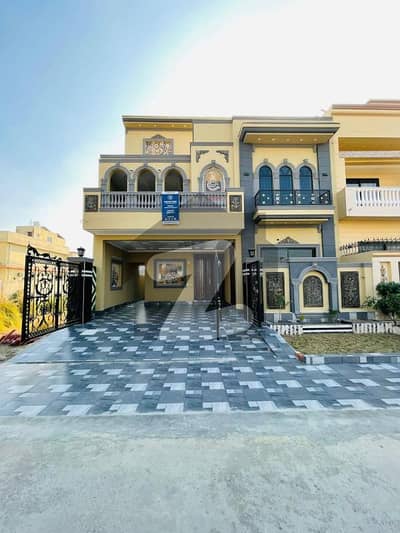 10 Marla Brand New Home For Sale