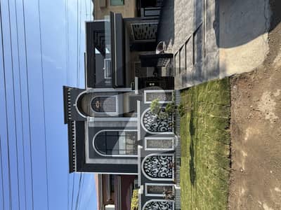 1-Kanal Brand New Modern Design Double Height Lobby Double Height TV Lounge House For Sale In NFC Society