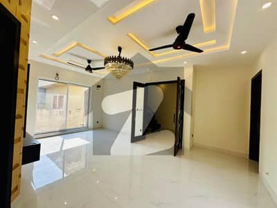 Defence 2 Kanal Ultra Modern Bungalow Phase 1 For Rent Ideal Location by Master Deals