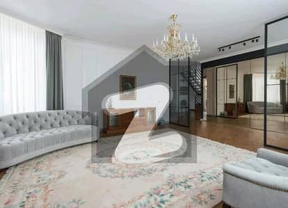 بحریہ ٹاؤن سیکٹرڈی بحریہ ٹاؤن,لاہور میں 1 کمرے کا 2 مرلہ فلیٹ 60.0 لاکھ میں برائے فروخت۔