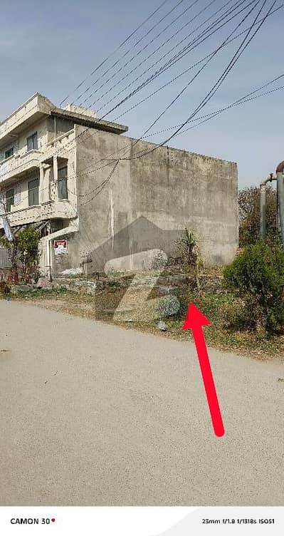 5.5 Marla Plot for Sale Solid Foundation & Approved Map, complete DPC. well-developed 5.5 Marla plot with a strong foundation already built. Beams are constructed, and the plot comes with an approved map.