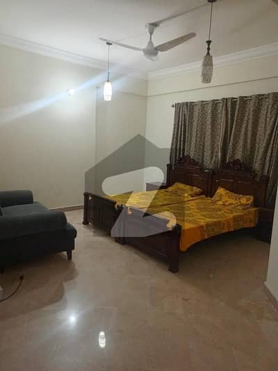 ایف ۔ 11 مرکز ایف ۔ 11,اسلام آباد میں 2 کمروں کا 9 مرلہ فلیٹ 1.45 لاکھ میں کرایہ پر دستیاب ہے۔