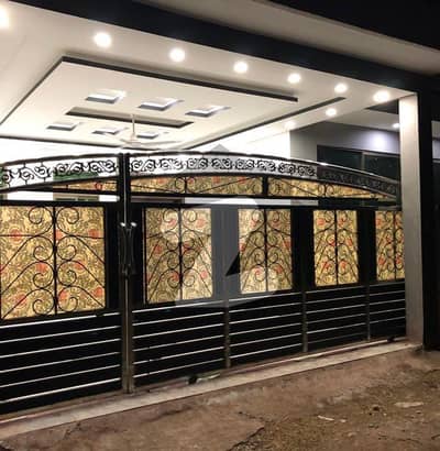 12 MARLA HOUSE FOR RENT.