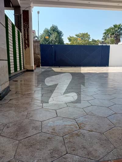 ڈی ایچ اے فیز 6 ڈیفنس (ڈی ایچ اے),لاہور میں 7 کمروں کا 1 کنال مکان 17.25 کروڑ میں برائے فروخت۔