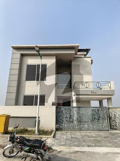 10 marla house with basment