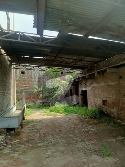 گوجرانوالہ بائی پاس گوجرانوالہ میں 6 کنال فیکٹری 23.4 کروڑ میں برائے فروخت۔