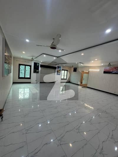 Ready Hospital Like Building Available For Rent