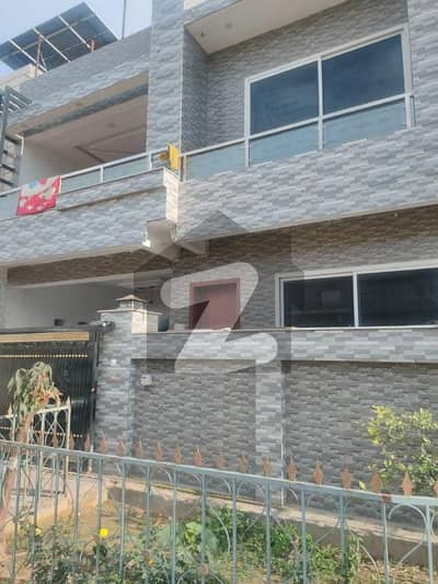 فیصل ٹاؤن فیز 1 فیصل ٹاؤن - ایف ۔ 18,اسلام آباد میں 4 کمروں کا 7 مرلہ مکان 4.0 لاکھ میں کرایہ پر دستیاب ہے۔