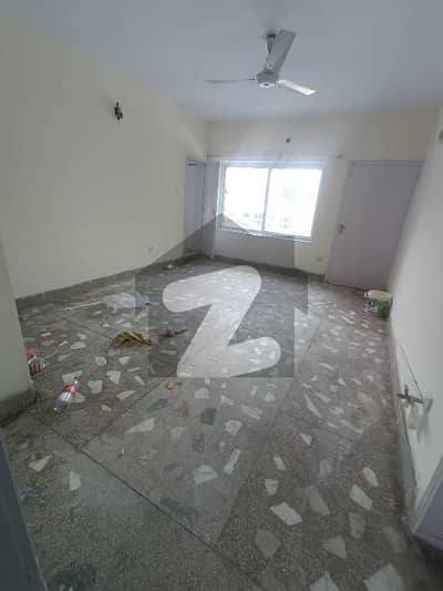 جی ۔ 8 اسلام آباد میں 2 کمروں کا 5 مرلہ بالائی پورشن 50.0 ہزار میں کرایہ پر دستیاب ہے۔