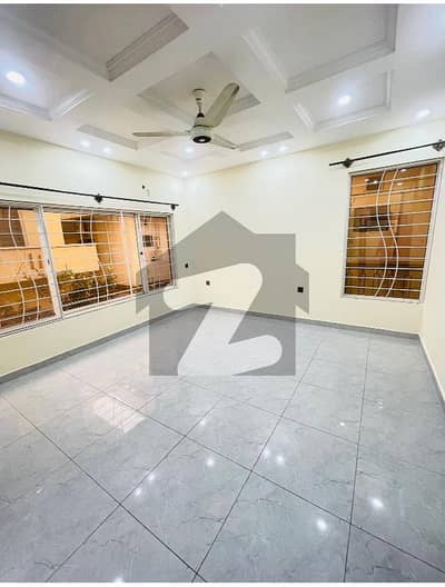 A newly constructed 12 marla uper portion for rent in cbr town