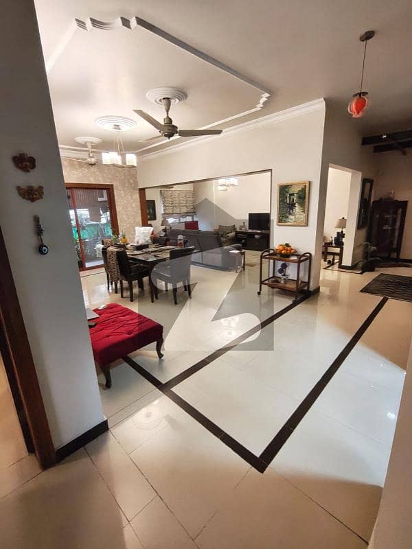 LUXURY 3 BED APARTMENT FOR SALE IN FALAK TOWER LUXURY 3 BED APARTMENT FOR SALE IN FALAK TOWER