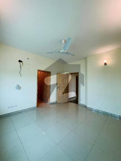 10 Marla 4 bed single unit corner house for rent 6 Marla extra lawn dha phase 2 islamabad Dami picture