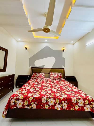 1 bed brand new luxury furnished flat apartment available in bahria town lahore