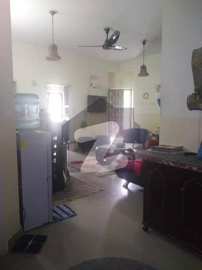 جی ۔ 11/3 جی ۔ 11,اسلام آباد میں 3 کمروں کا 5 مرلہ فلیٹ 2.4 کروڑ میں برائے فروخت۔