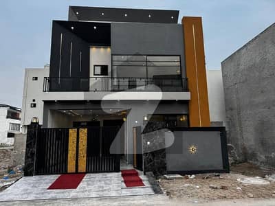 5 Marla Most Luxurious House Available For Sale At Prime Location