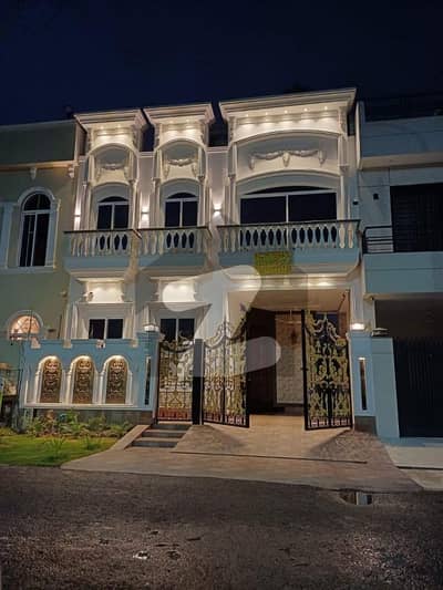 9 TOWN 5-MARLA BUNGALOW ON 50-FEET ROAD FOR SALE